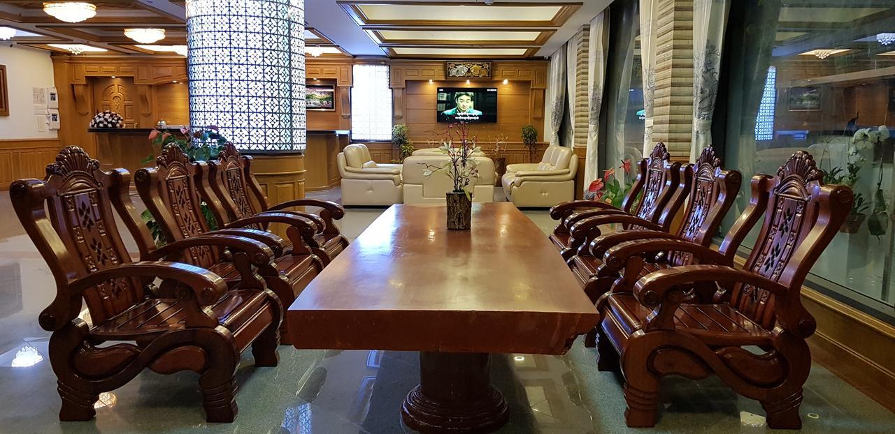 Mountain Star Hotel Таунджи Экстерьер фото